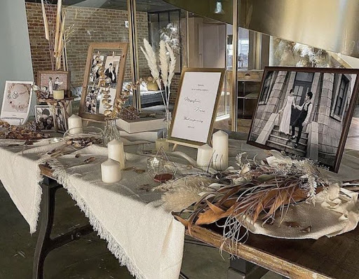 Các yếu tố tạo nên một bàn gallery hoàn hảo cho ngày trọng đại của bạn