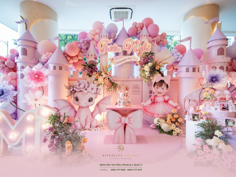 Dịch vụ tổ chức tiệc thôi nôi chuyên nghiệp tại Riverside Palace
