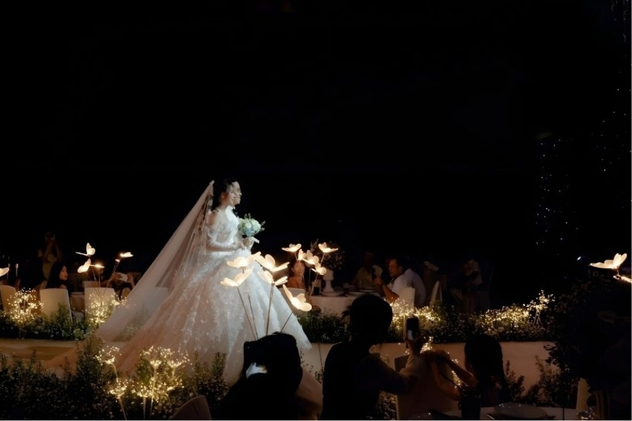 Giây phút  thiêng liêng của mọi cô dâu