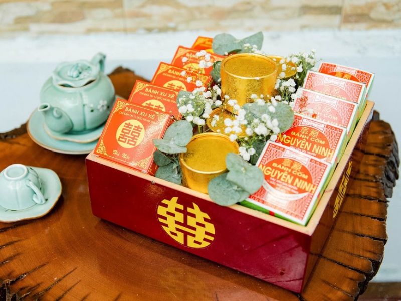 Tránh dùng dao, kéo để chia lễ