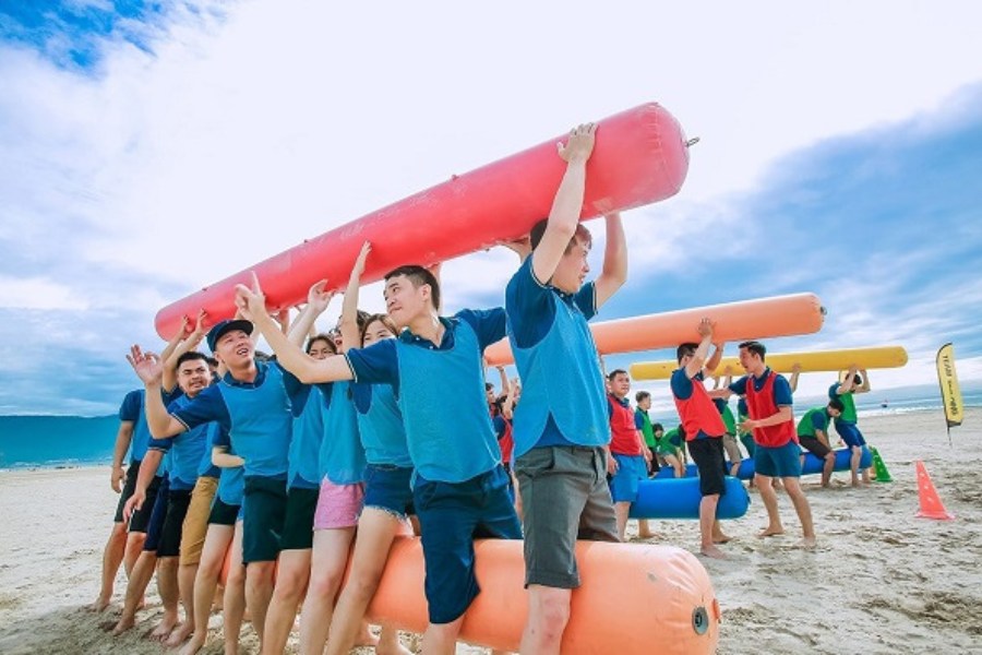 Một số trò chơi team building ngoài trời