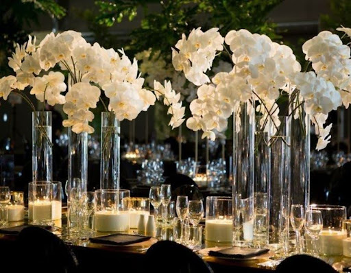 Kiêu sa và trang trọng với kiểu cắm bình trụ